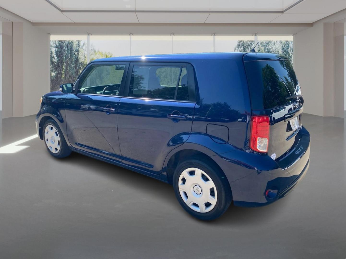 2014 BLUE SCION XB (JTLZE4FE2EJ) with an 2.4L engine, Automatic transmission, located at 908 SE 14th Street, Des Moines, IA, 50317, (515) 281-0330, 41.580303, -93.597046- Photo#4