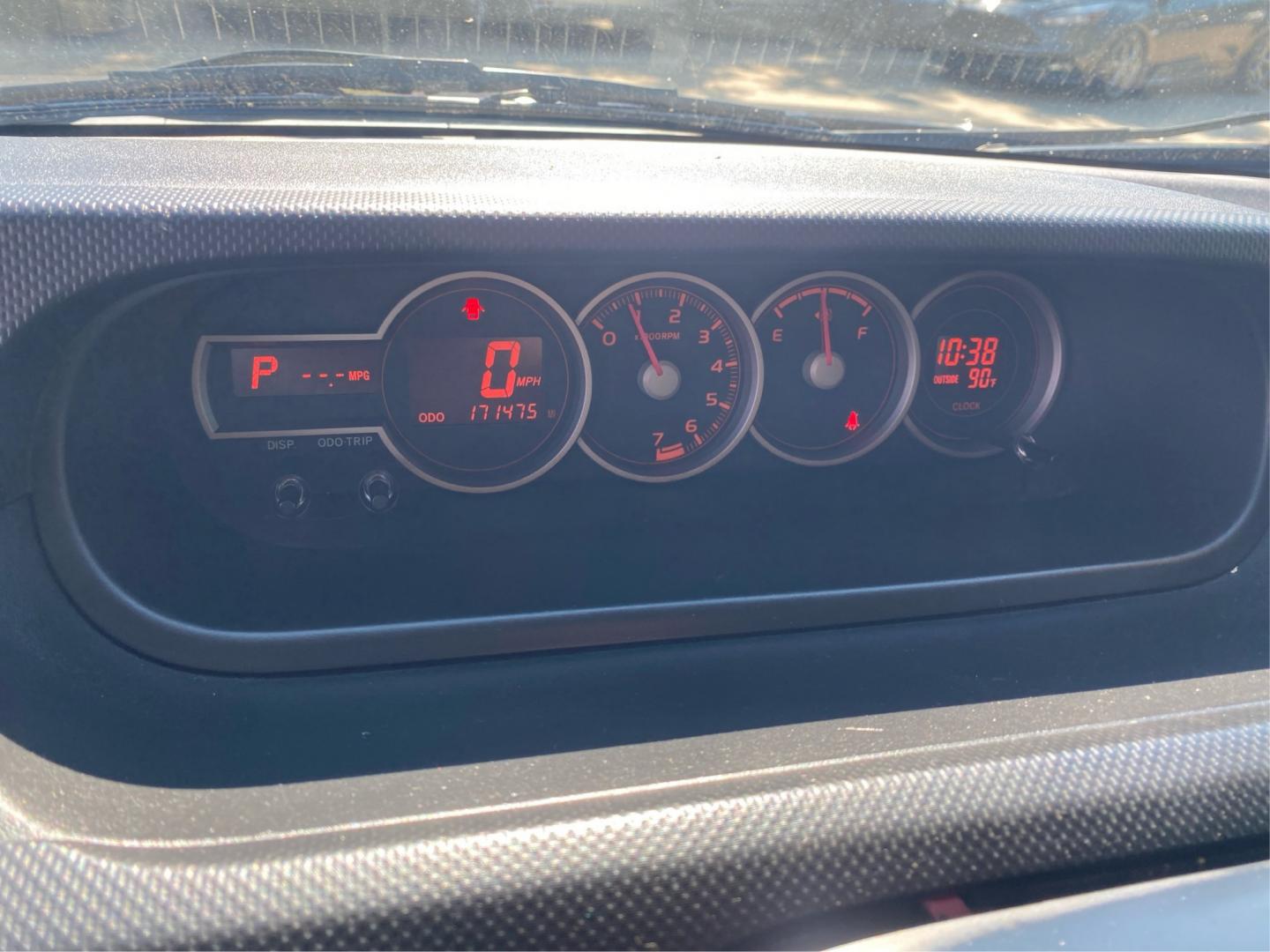 2014 BLUE SCION XB (JTLZE4FE2EJ) with an 2.4L engine, Automatic transmission, located at 908 SE 14th Street, Des Moines, IA, 50317, (515) 281-0330, 41.580303, -93.597046- Photo#15