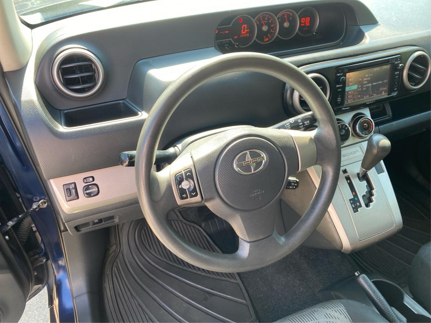 2014 BLUE SCION XB (JTLZE4FE2EJ) with an 2.4L engine, Automatic transmission, located at 908 SE 14th Street, Des Moines, IA, 50317, (515) 281-0330, 41.580303, -93.597046- Photo#16