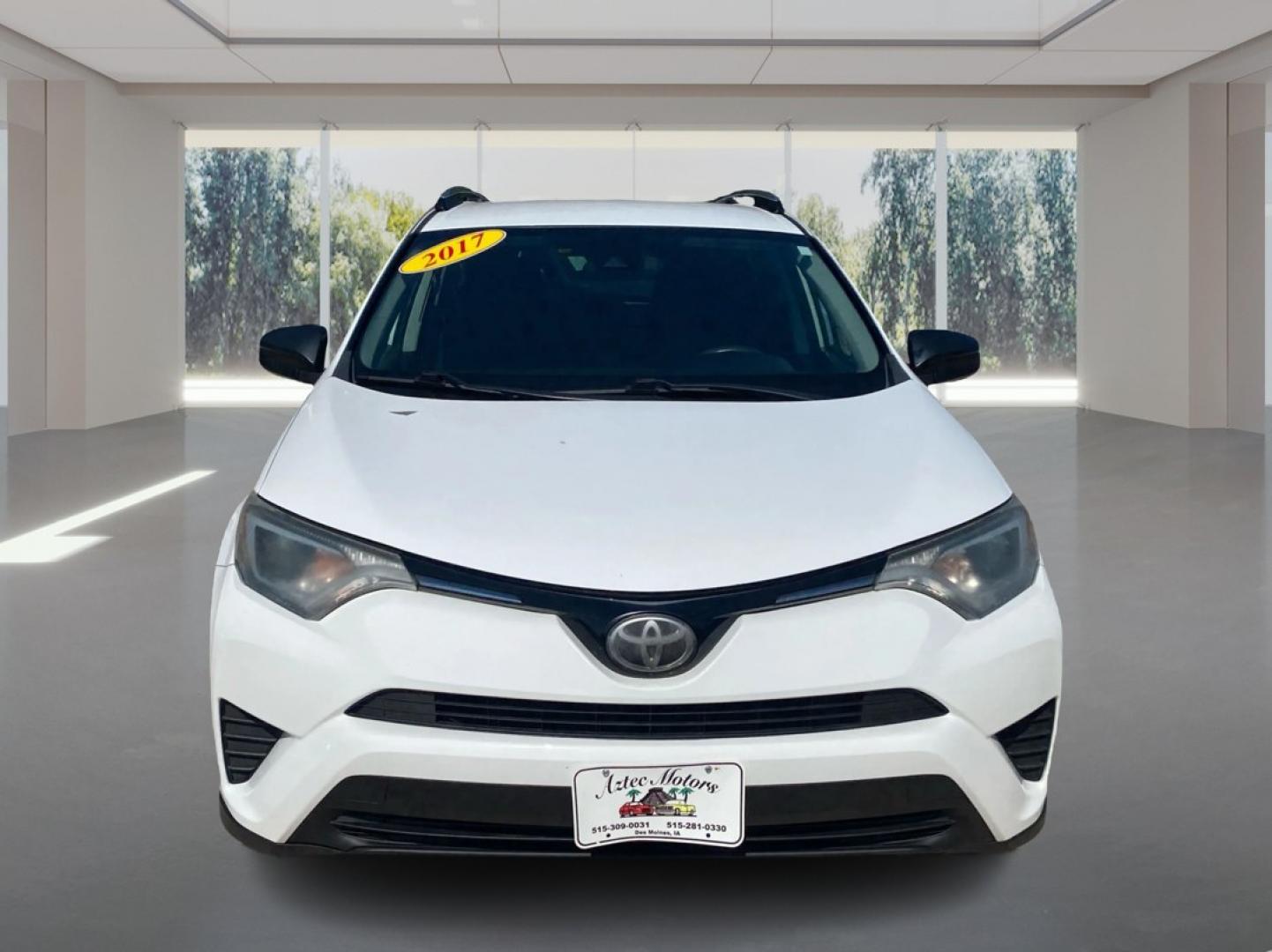 2017 WHITE TOYOTA RAV4 LE (2T3BFREV7HW) with an 2.5L engine, Automatic transmission, located at 908 SE 14th Street, Des Moines, IA, 50317, (515) 281-0330, 41.580303, -93.597046- Photo#6