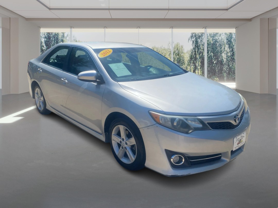 photo of 2012 TOYOTA CAMRY SE