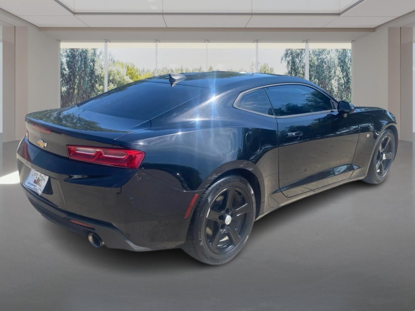 2017 BLACK CHEVROLET CAMARO LT (1G1FB1RX5H0) with an 2.0L engine, Automatic transmission, located at 908 SE 14th Street, Des Moines, IA, 50317, (515) 281-0330, 41.580303, -93.597046- Photo#2
