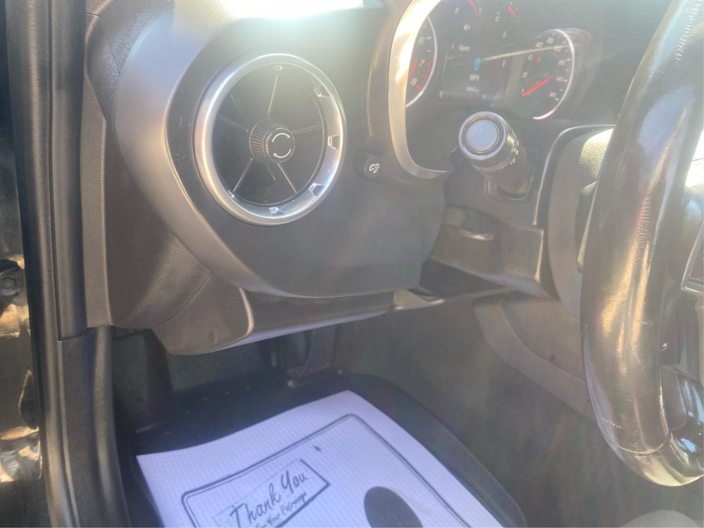 2017 BLACK CHEVROLET CAMARO LT (1G1FB1RX5H0) with an 2.0L engine, Automatic transmission, located at 908 SE 14th Street, Des Moines, IA, 50317, (515) 281-0330, 41.580303, -93.597046- Photo#17