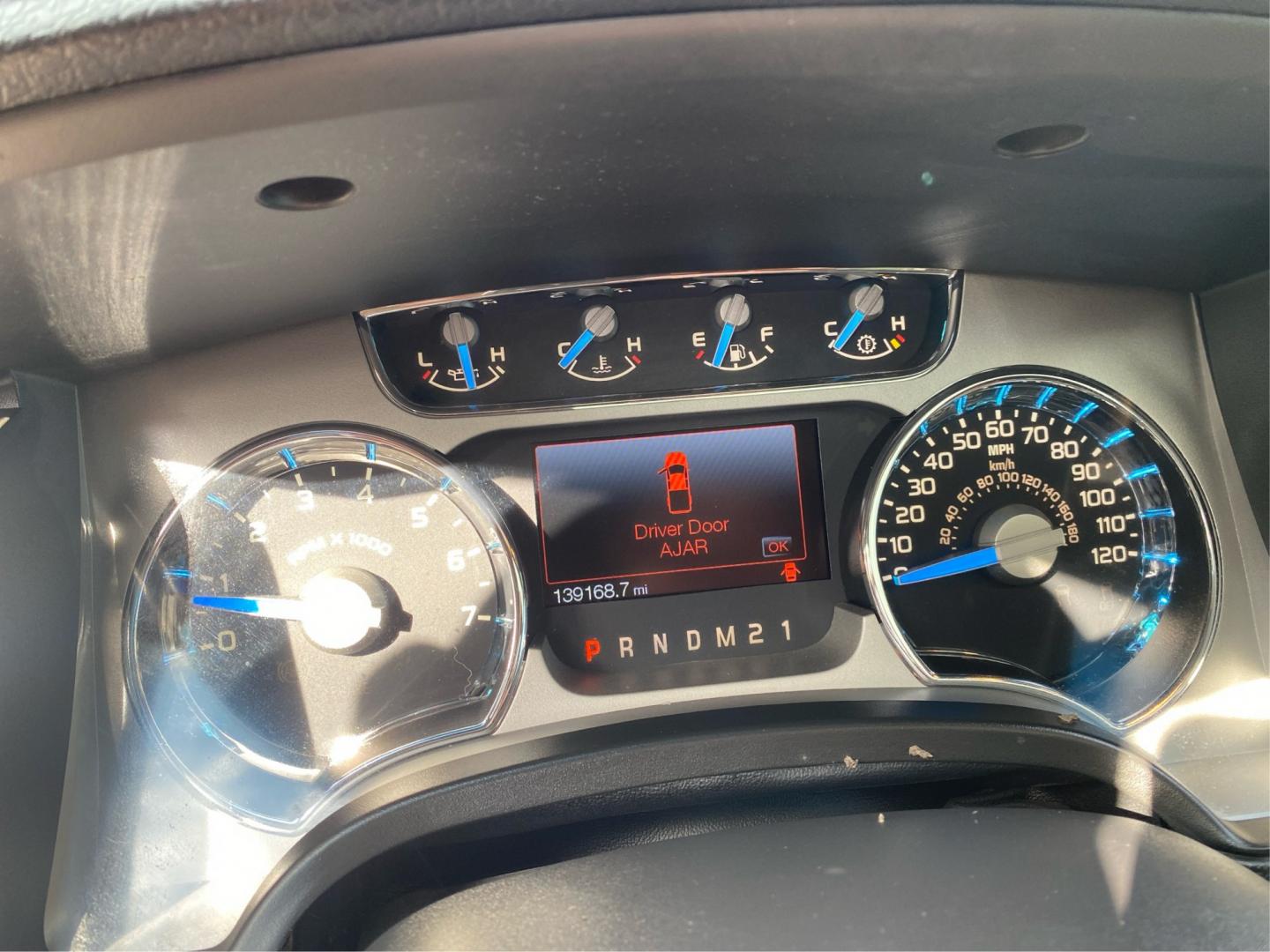 2014 WHITE FORD F150 SUPERCREW PLATINUM (1FTFW1EF7EF) with an 5.0L engine, Automatic transmission, located at 908 SE 14th Street, Des Moines, IA, 50317, (515) 281-0330, 41.580303, -93.597046- Photo#14