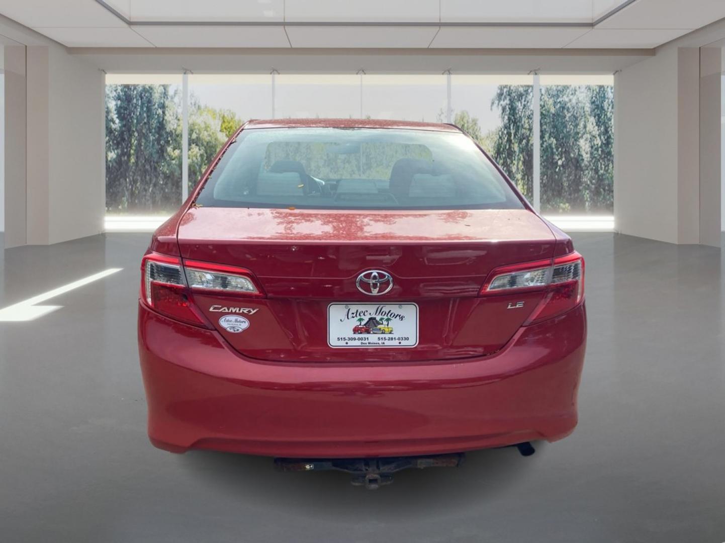 2012 RED TOYOTA CAMRY LE (4T4BF1FK5CR) with an 2.5L engine, Automatic transmission, located at 908 SE 14th Street, Des Moines, IA, 50317, (515) 281-0330, 41.580303, -93.597046- Photo#3
