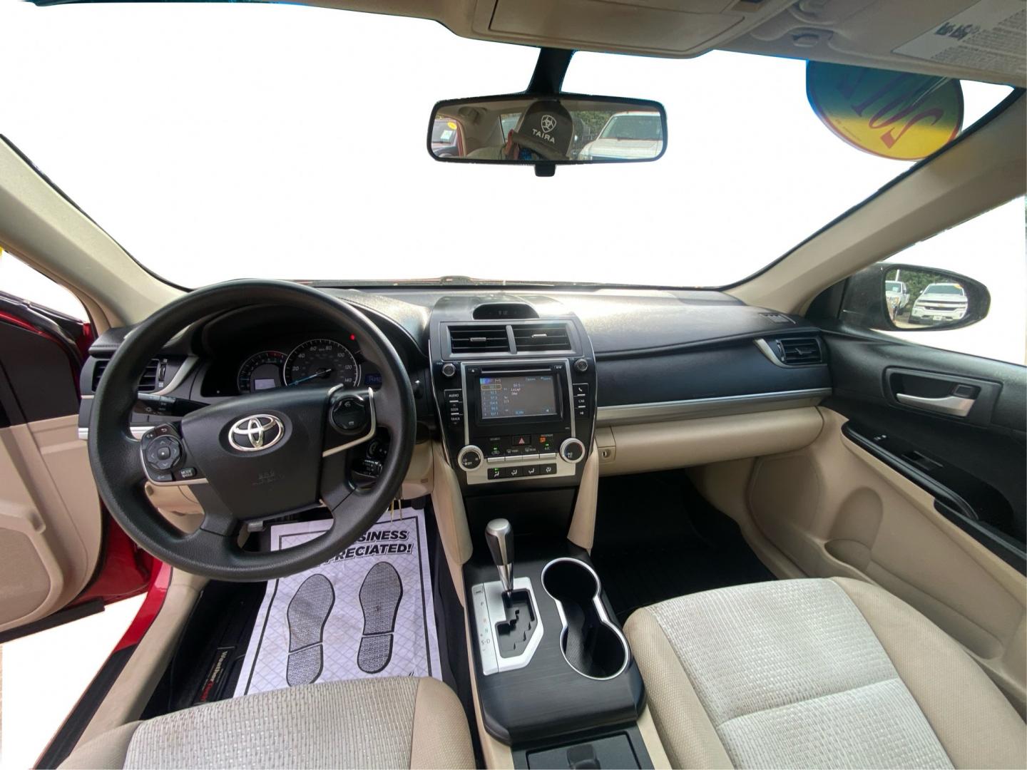 2012 RED TOYOTA CAMRY LE (4T4BF1FK5CR) with an 2.5L engine, Automatic transmission, located at 908 SE 14th Street, Des Moines, IA, 50317, (515) 281-0330, 41.580303, -93.597046- Photo#22