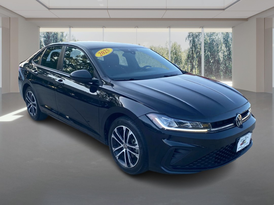 photo of 2025 VOLKSWAGEN JETTA SPORT