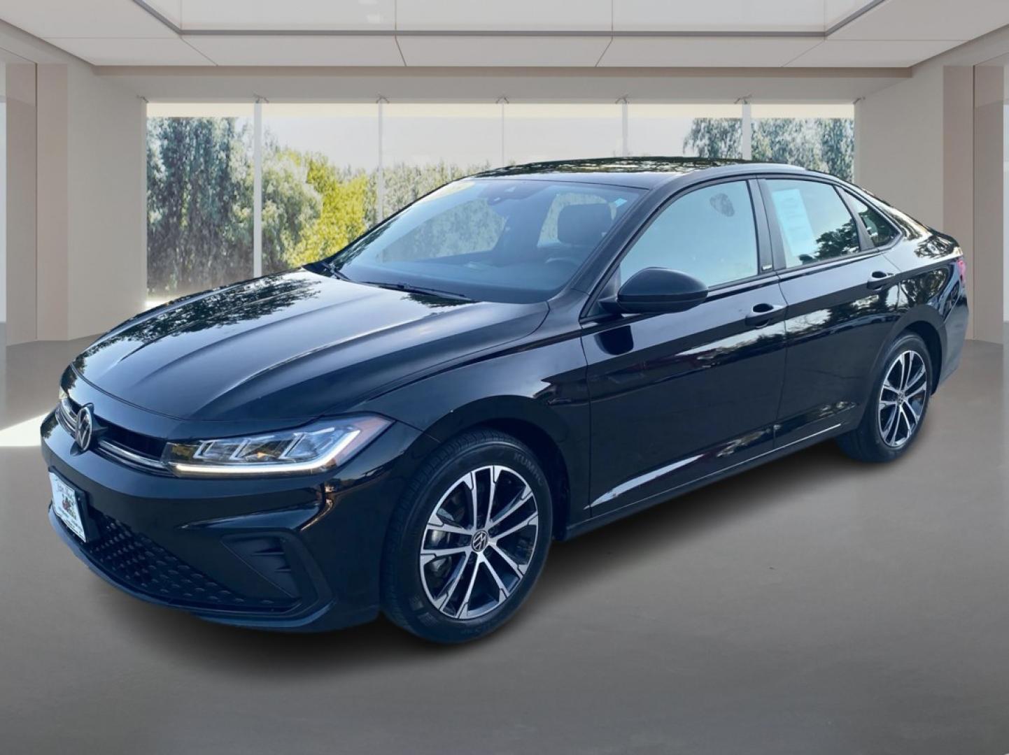 2025 BLACK VOLKSWAGEN JETTA SPORT (3VWBX7BU0SM) with an 1.5L engine, Automatic transmission, located at 908 SE 14th Street, Des Moines, IA, 50317, (515) 281-0330, 41.580303, -93.597046- Photo#7
