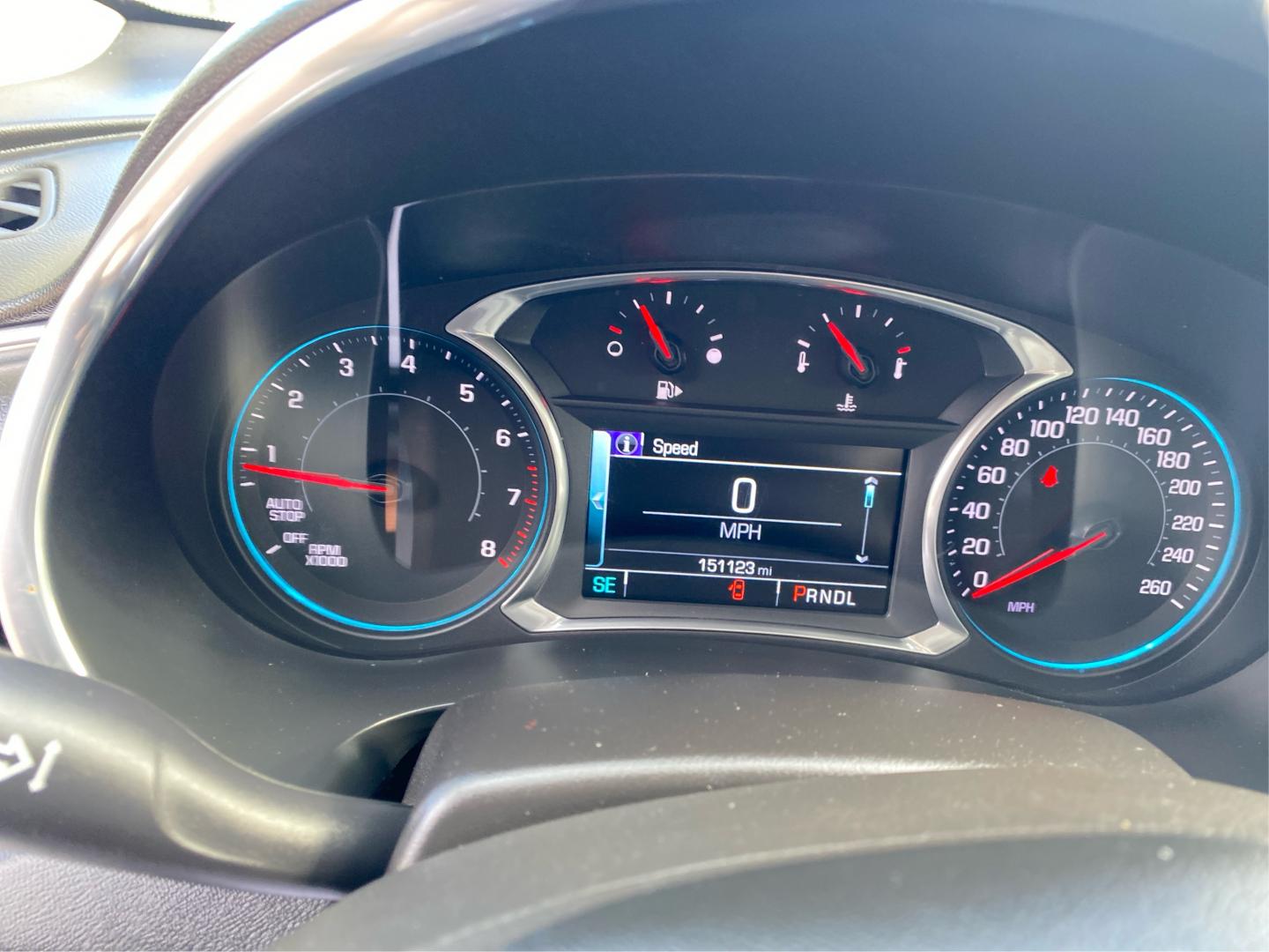 2016 WHITE CHEVROLET MALIBU LT (1G1ZE5ST0GF) with an 1.5L engine, Automatic transmission, located at 908 SE 14th Street, Des Moines, IA, 50317, (515) 281-0330, 41.580303, -93.597046- Photo#15