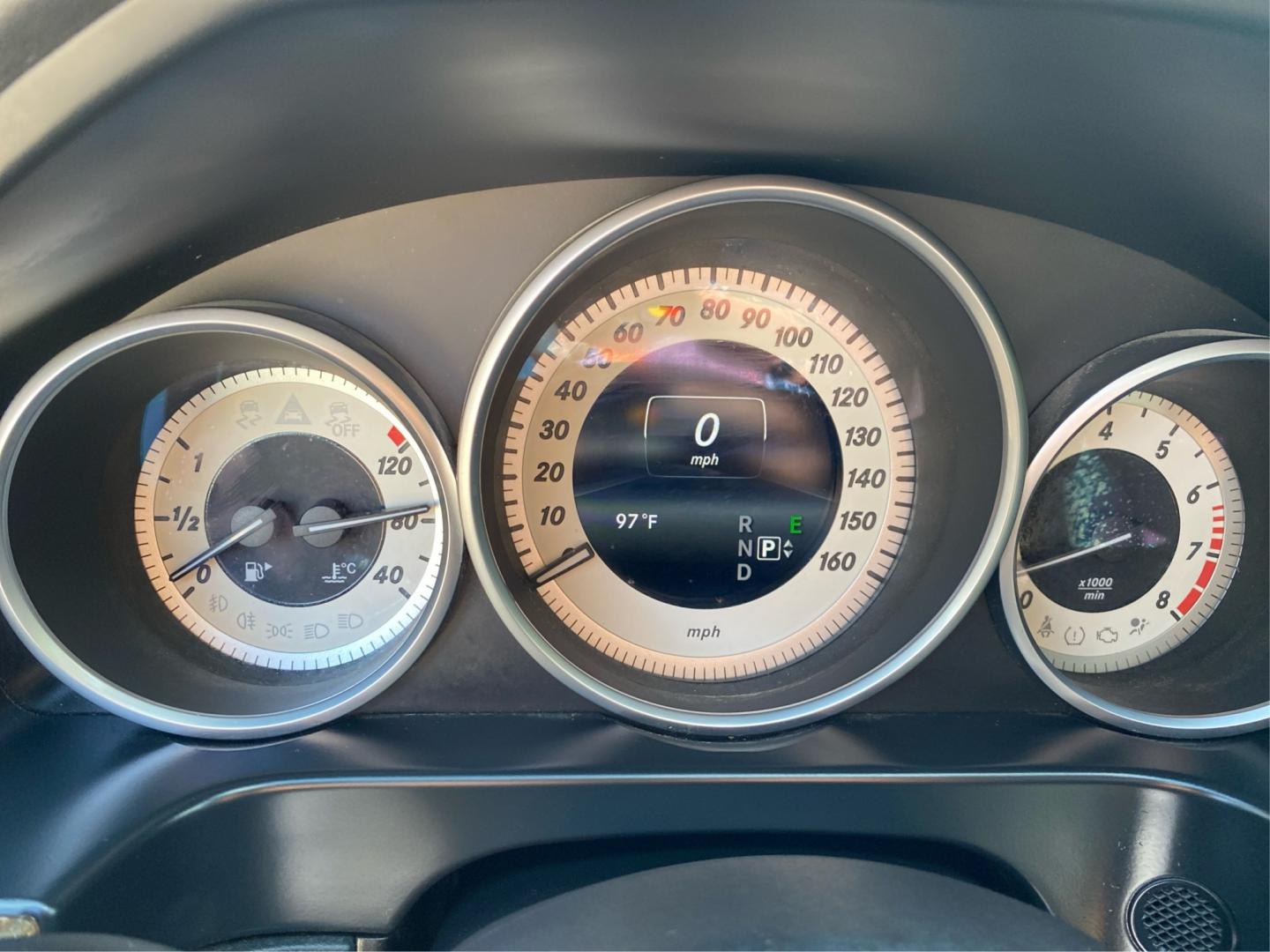 2015 WHITE MERCEDES-BENZ E-CLASS E400 4MATIC (WDDHF6HBXFB) with an 3.0L engine, Automatic transmission, located at 908 SE 14th Street, Des Moines, IA, 50317, (515) 281-0330, 41.580303, -93.597046- Photo#15