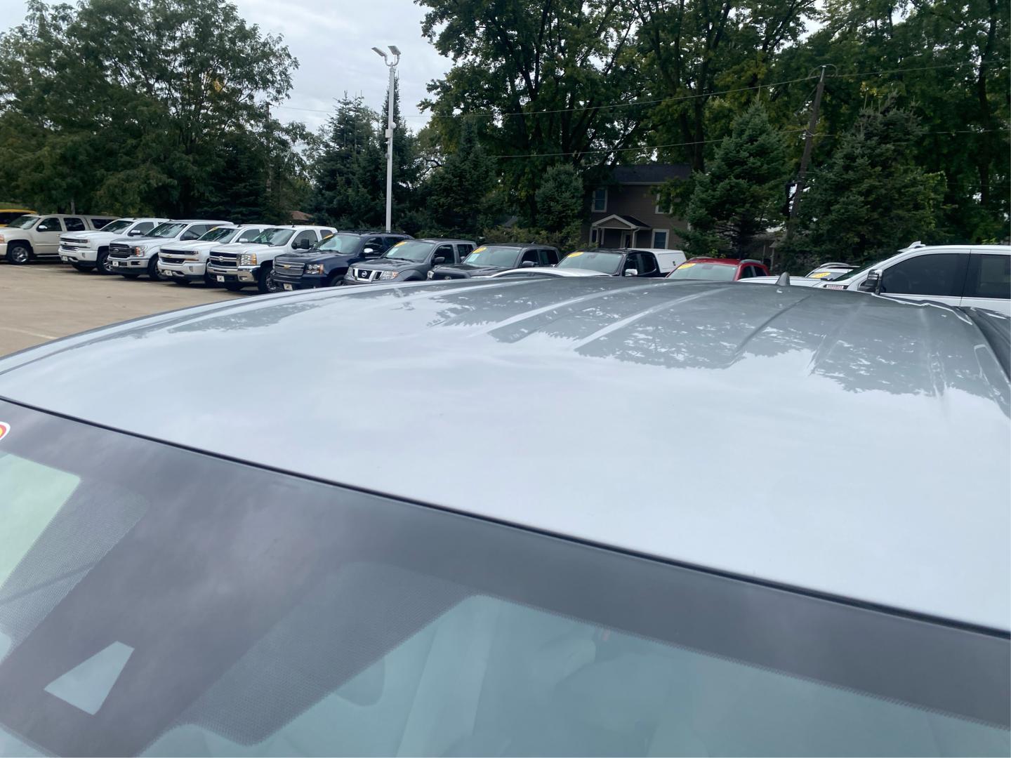 2023 SILVER TOYOTA SIENNA LE (5TDKRKEC7PS) with an 2.5L engine, Continuously Variable transmission, located at 908 SE 14th Street, Des Moines, IA, 50317, (515) 281-0330, 41.580303, -93.597046- Photo#11
