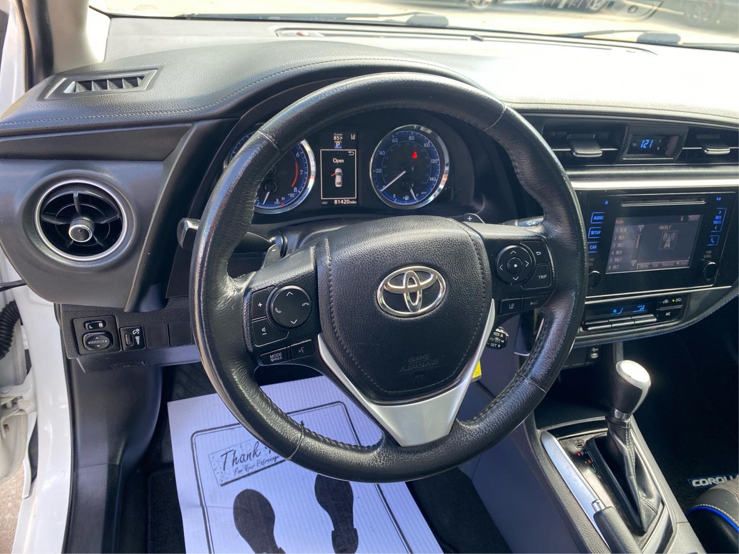 2018 WHITE TOYOTA COROLLA L (2T1BURHE8JC) with an 1.8L engine, Continuously Variable transmission, located at 908 SE 14th Street, Des Moines, IA, 50317, (515) 281-0330, 41.580303, -93.597046- Photo#16