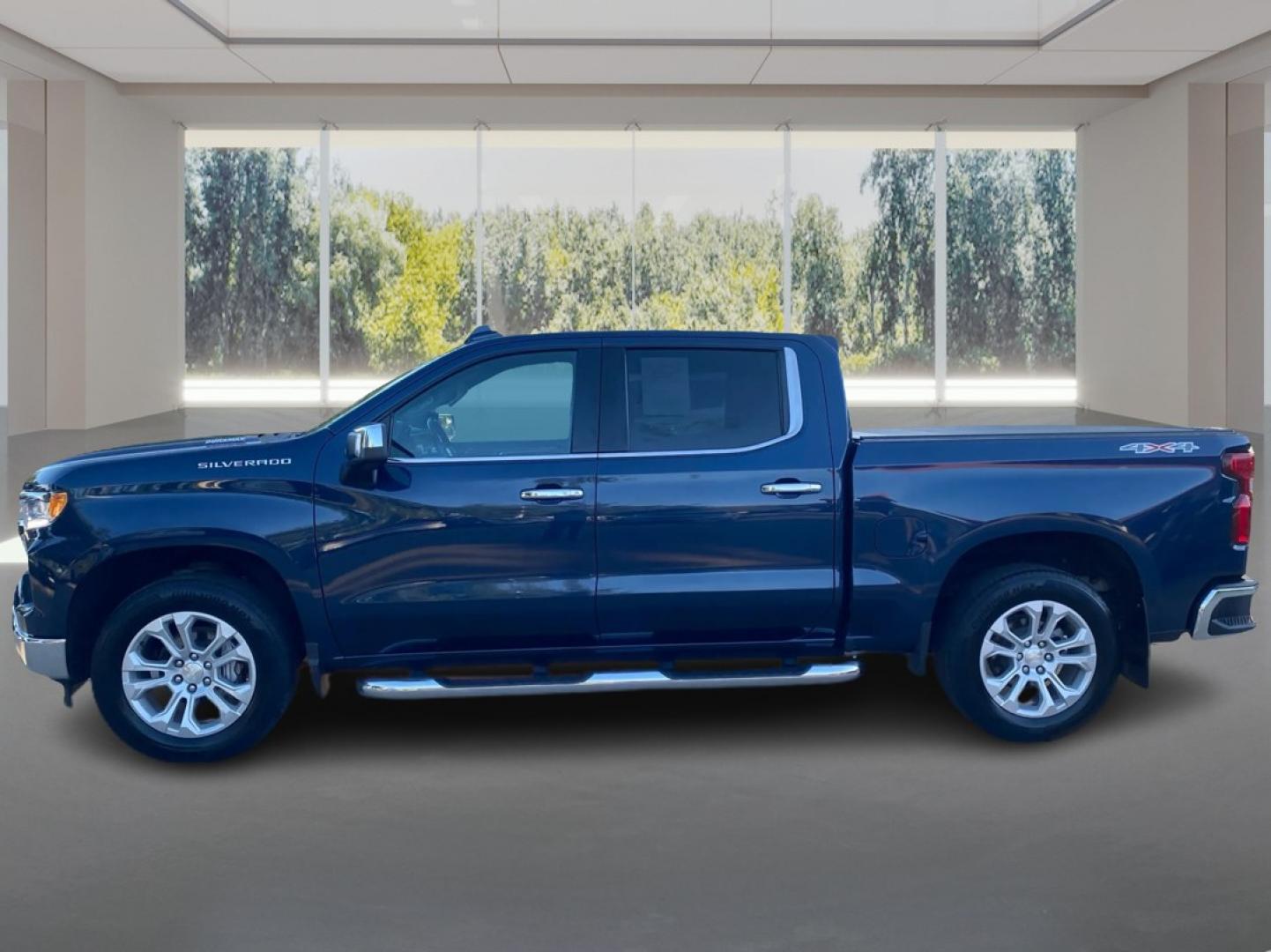 2022 BLUE CHEVROLET SILVERADO 1500 LTZ (1GCUDGET4NZ) with an 3.0L engine, Automatic transmission, located at 908 SE 14th Street, Des Moines, IA, 50317, (515) 281-0330, 41.580303, -93.597046- Photo#5