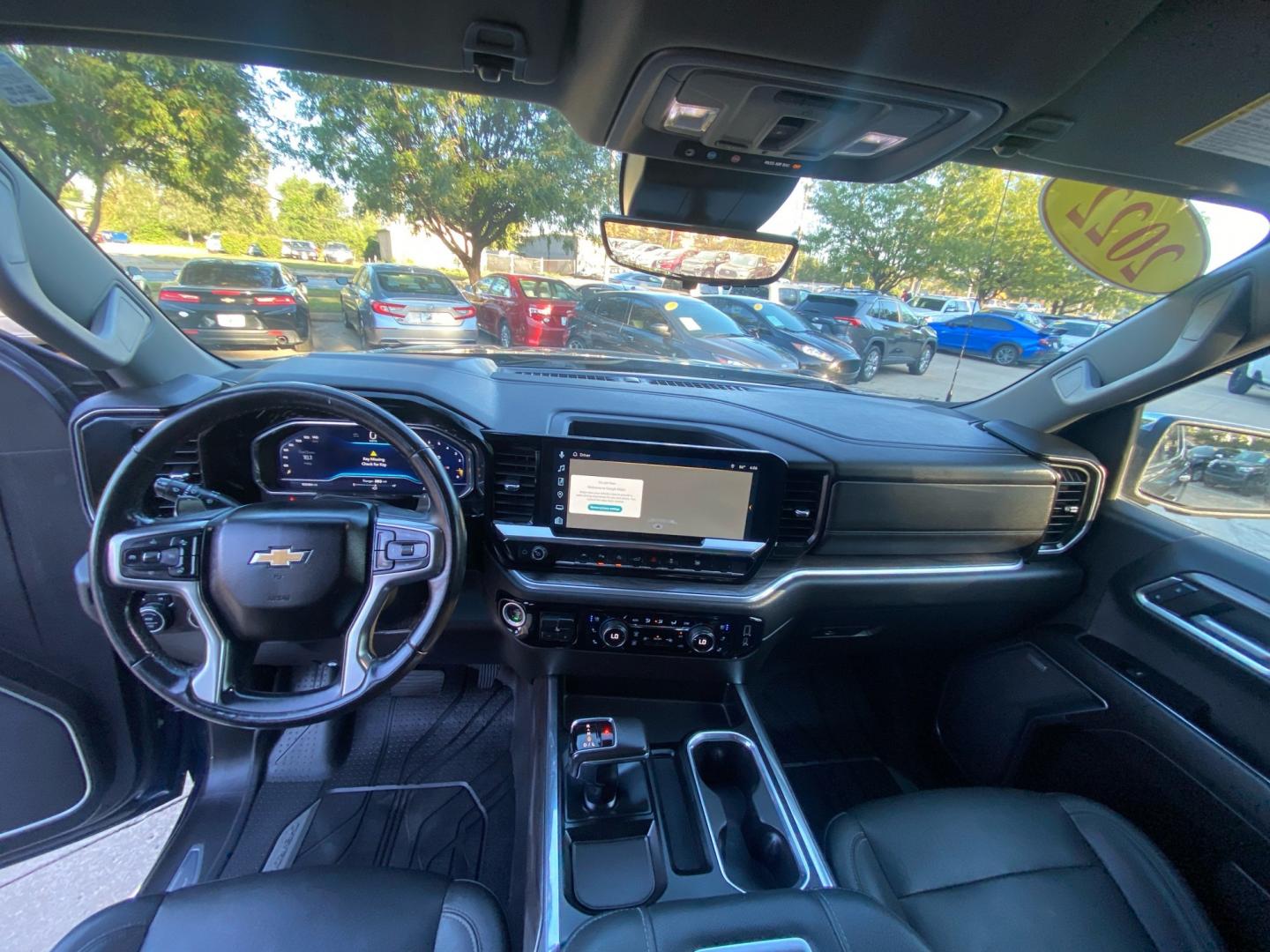 2022 BLUE CHEVROLET SILVERADO 1500 LTZ (1GCUDGET4NZ) with an 3.0L engine, Automatic transmission, located at 908 SE 14th Street, Des Moines, IA, 50317, (515) 281-0330, 41.580303, -93.597046- Photo#20