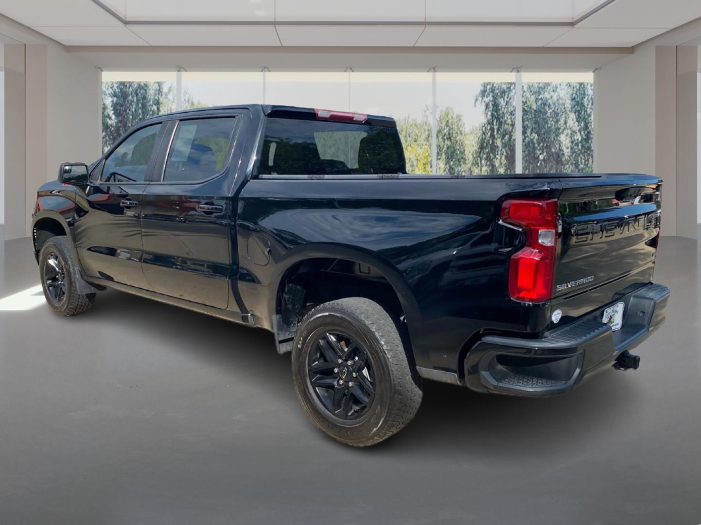 2022 BLACK CHEVROLET SILVERADO 1500 LT TRAIL BOSS (3GCPDFEK2NG) with an 2.7L engine, Automatic transmission, located at 908 SE 14th Street, Des Moines, IA, 50317, (515) 281-0330, 41.580303, -93.597046- Photo#4