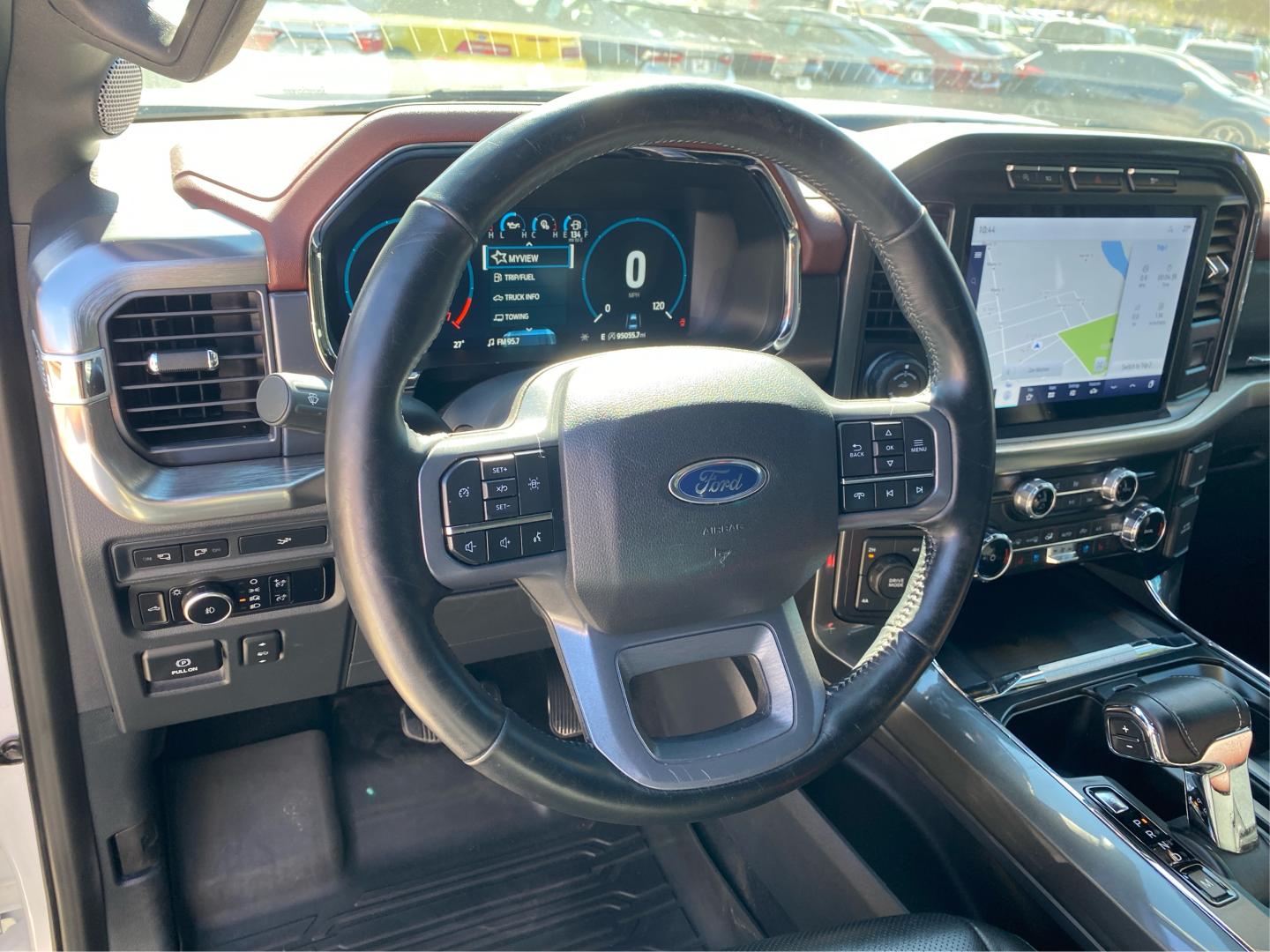 2023 WHITE FORD F150 SUPERCREW LARIAT (1FTEW1EPXPK) with an 2.7L engine, Automatic transmission, located at 908 SE 14th Street, Des Moines, IA, 50317, (515) 281-0330, 41.580303, -93.597046- Photo#15