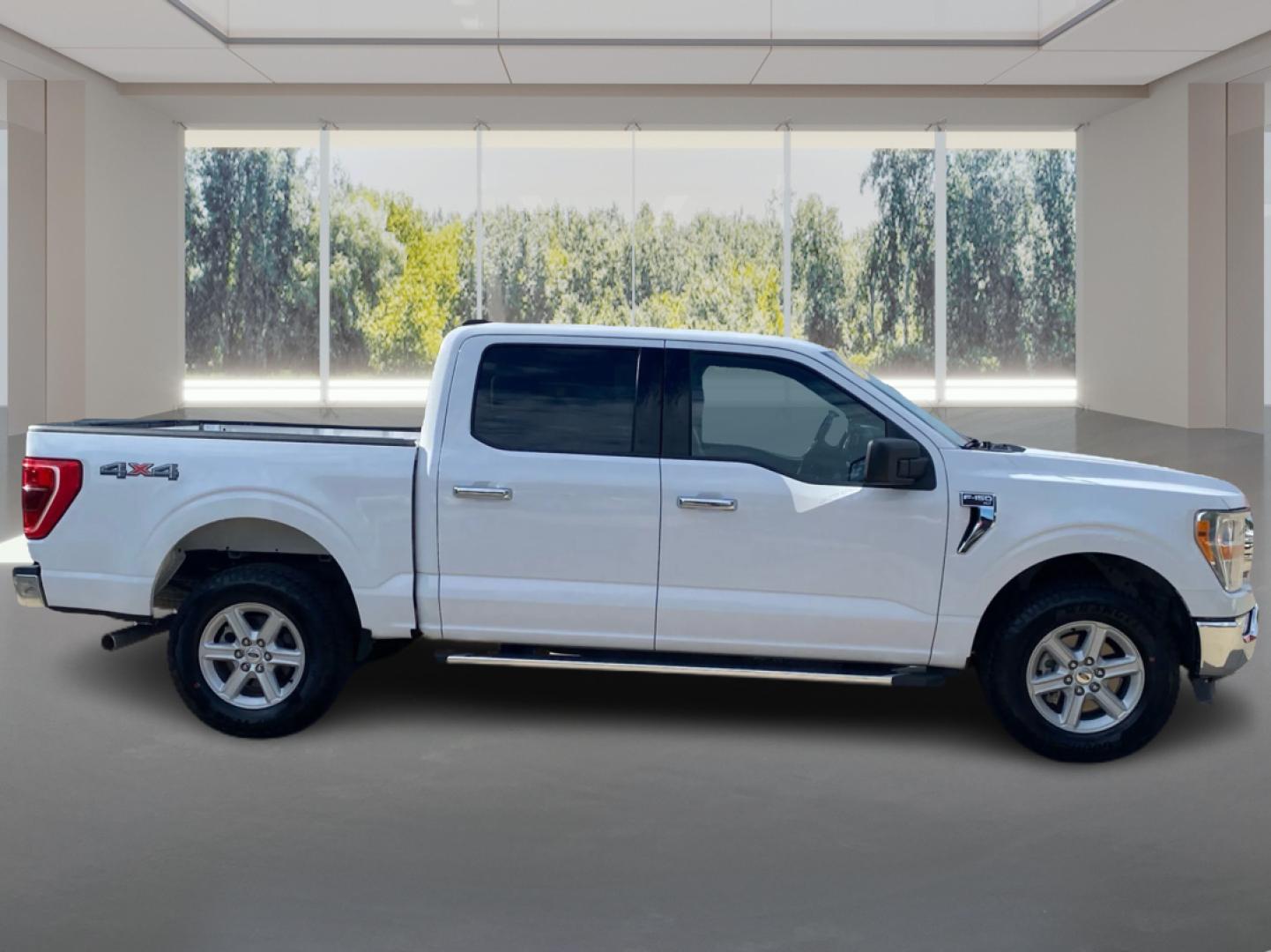 2022 WHITE FORD F150 SUPERCREW (1FTFW1E82NK) with an 3.5L engine, Automatic transmission, located at 908 SE 14th Street, Des Moines, IA, 50317, (515) 281-0330, 41.580303, -93.597046- Photo#1