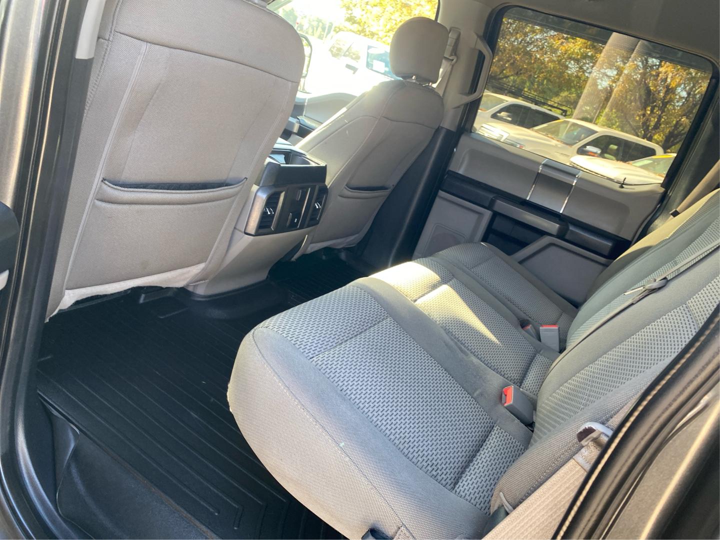 2019 GRAY FORD F150 SUPERCREW (1FTEW1EB0KK) with an 3.3L engine, Automatic transmission, located at 908 SE 14th Street, Des Moines, IA, 50317, (515) 281-0330, 41.580303, -93.597046- Photo#9