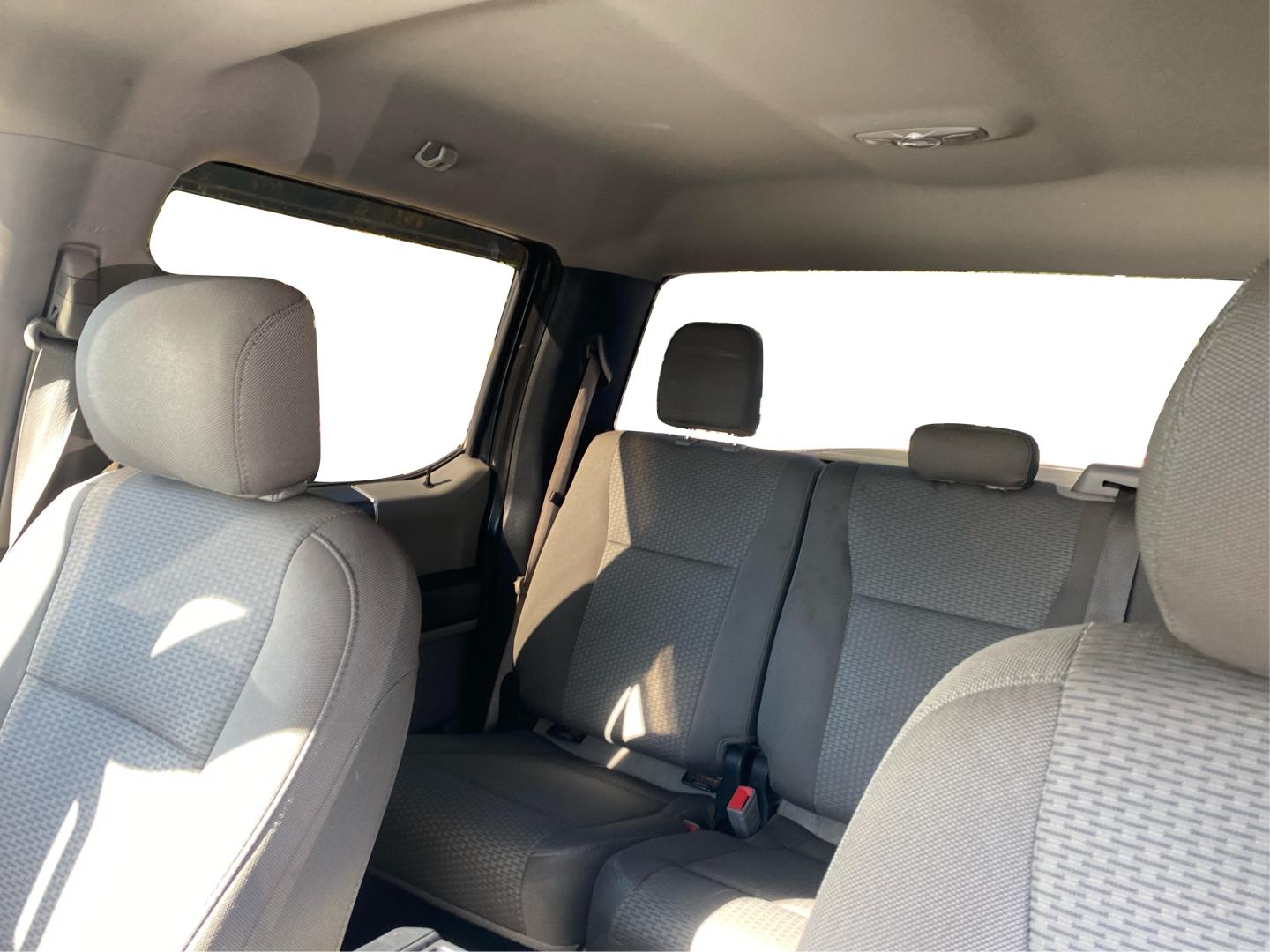 2019 GRAY FORD F150 SUPERCREW (1FTEW1EB0KK) with an 3.3L engine, Automatic transmission, located at 908 SE 14th Street, Des Moines, IA, 50317, (515) 281-0330, 41.580303, -93.597046- Photo#13