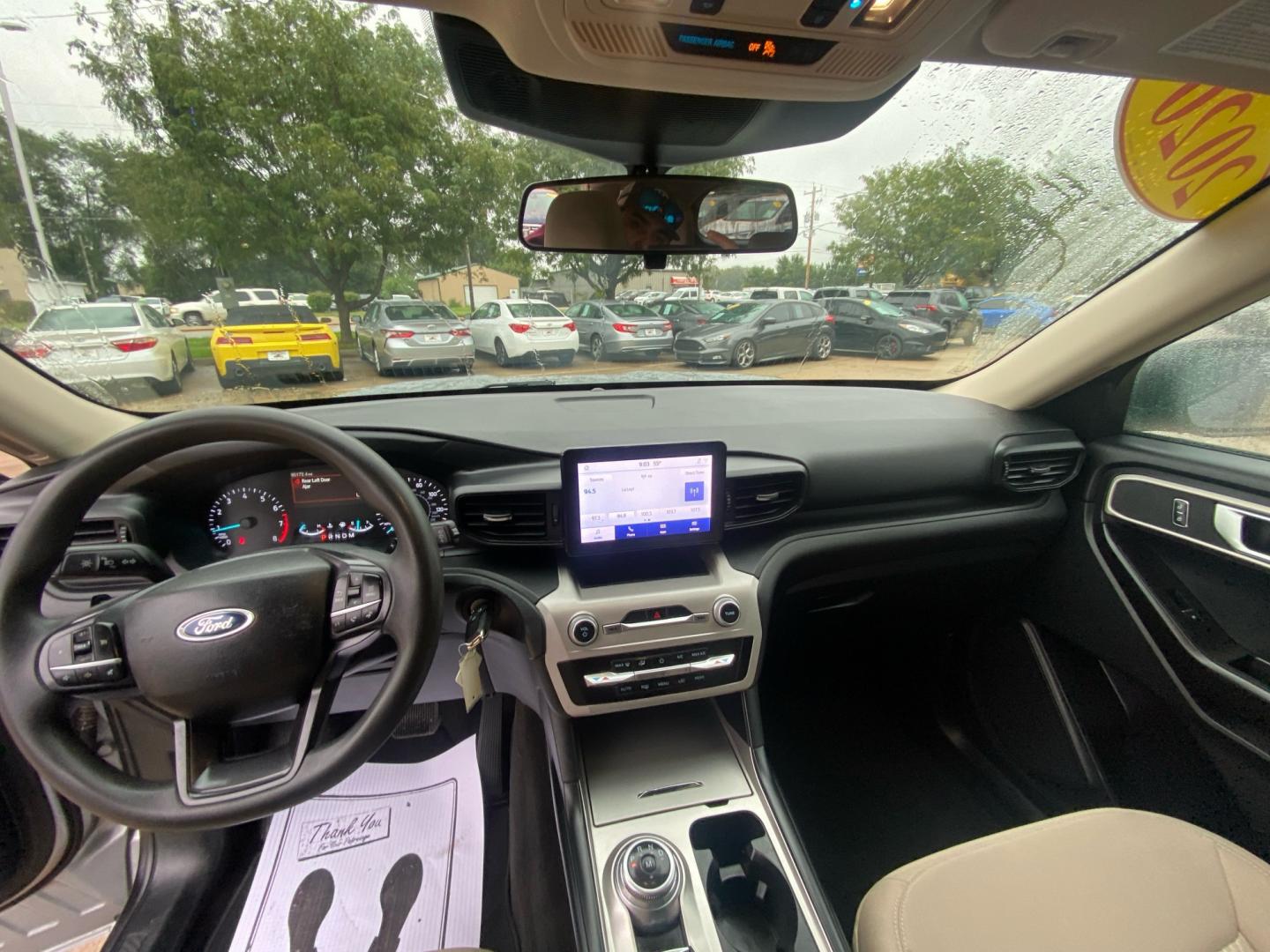 2020 SILVER FORD EXPLORER (1FMSK8BB3LG) with an 3.3L engine, Automatic transmission, located at 908 SE 14th Street, Des Moines, IA, 50317, (515) 281-0330, 41.580303, -93.597046- Photo#21