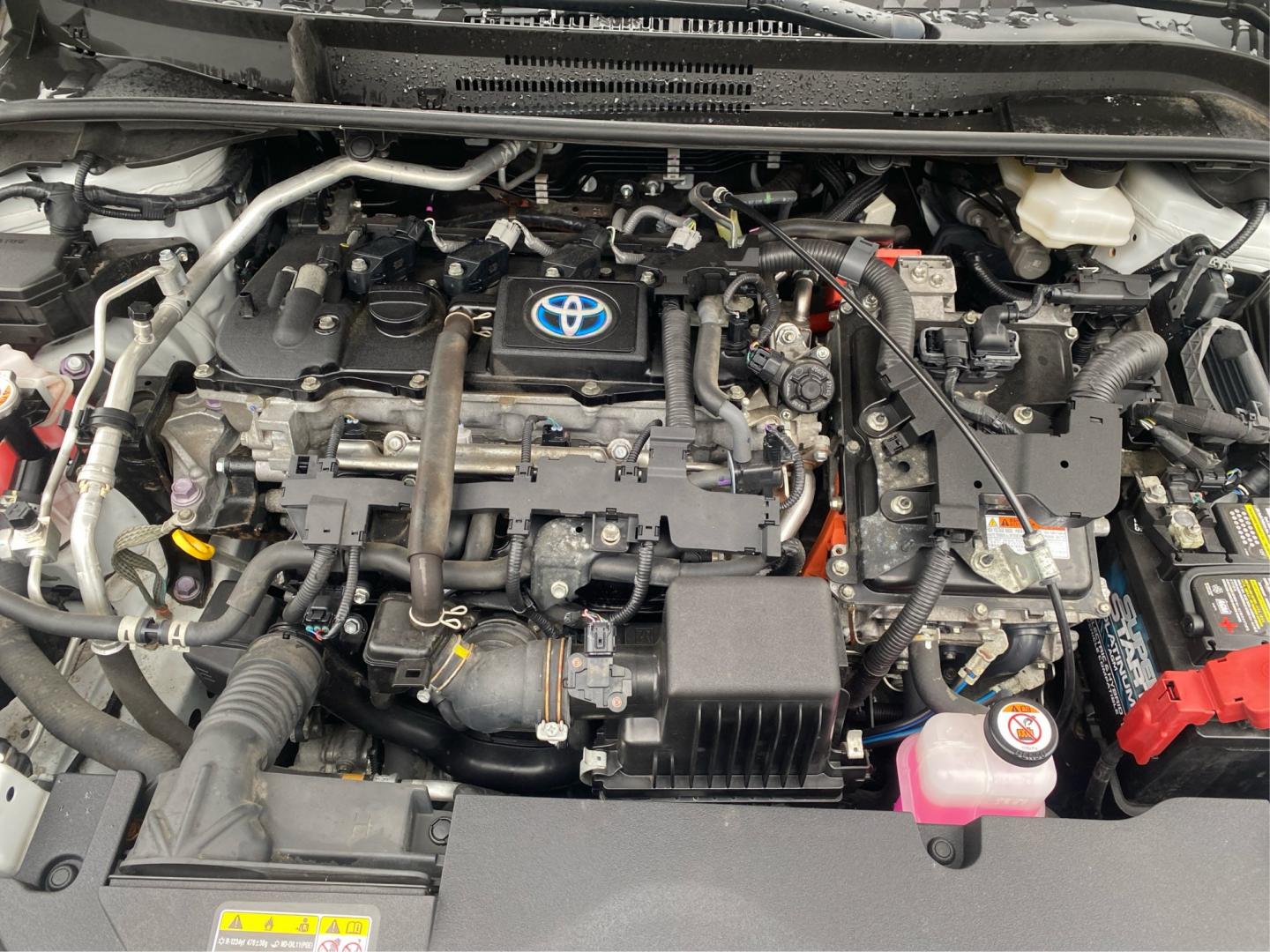 2023 WHITE TOYOTA COROLLA LE (JTDBCMFE8PJ) with an 1.8L engine, Continuously Variable transmission, located at 908 SE 14th Street, Des Moines, IA, 50317, (515) 281-0330, 41.580303, -93.597046- Photo#10