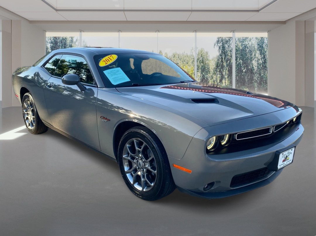 photo of 2017 DODGE CHALLENGER GT