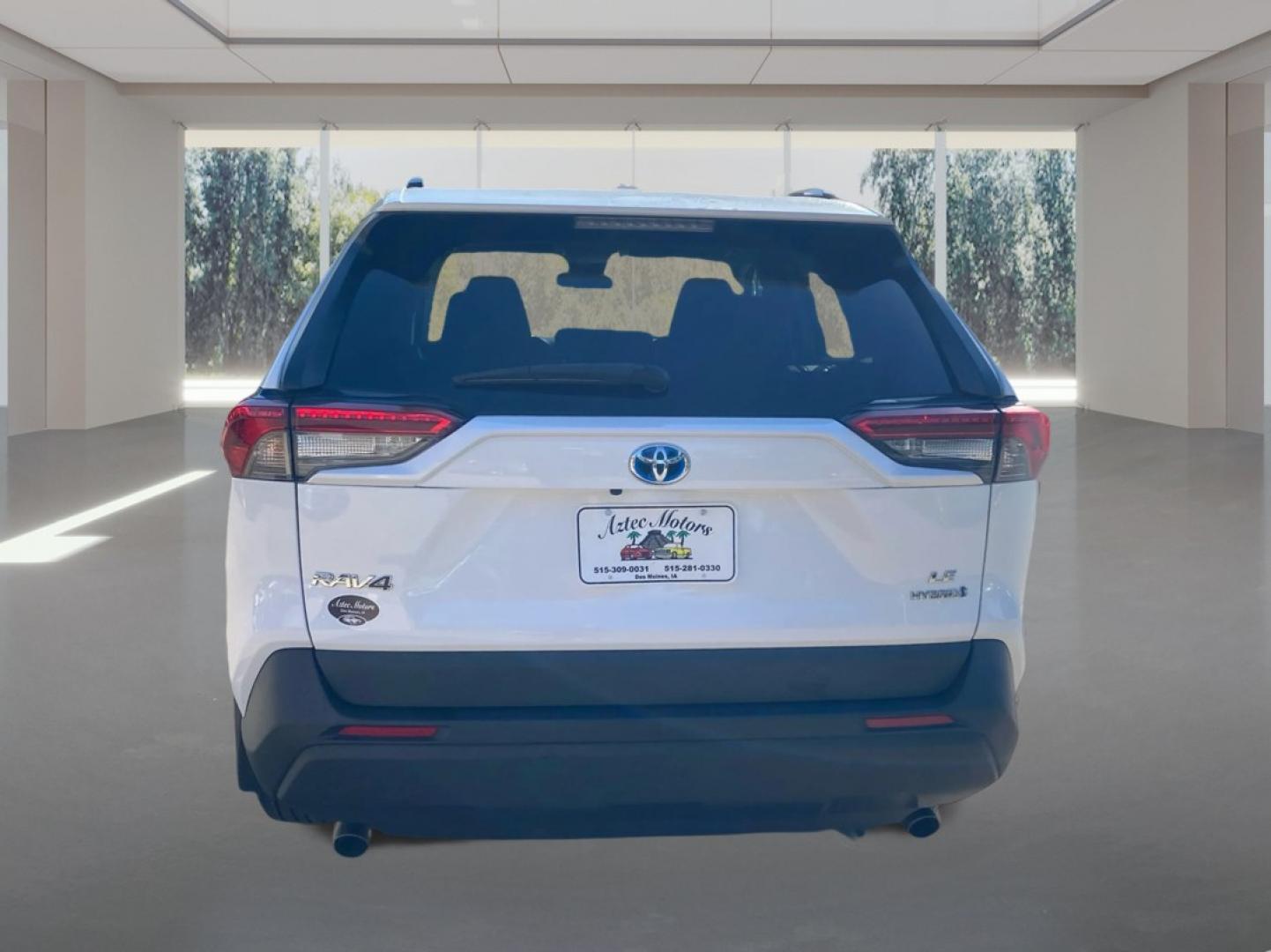 2021 WHITE TOYOTA RAV4 LE (4T3M6RFV2MU) with an 2.5L engine, Automatic transmission, located at 908 SE 14th Street, Des Moines, IA, 50317, (515) 281-0330, 41.580303, -93.597046- Photo#3