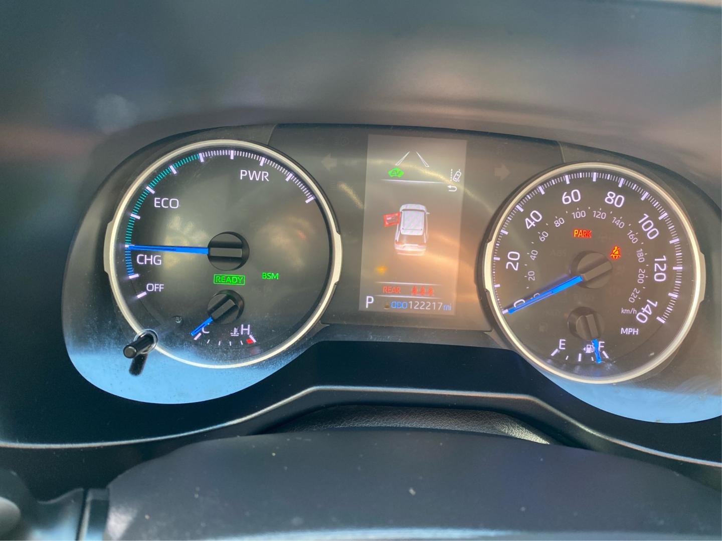 2021 WHITE TOYOTA RAV4 LE (4T3M6RFV2MU) with an 2.5L engine, Automatic transmission, located at 908 SE 14th Street, Des Moines, IA, 50317, (515) 281-0330, 41.580303, -93.597046- Photo#15