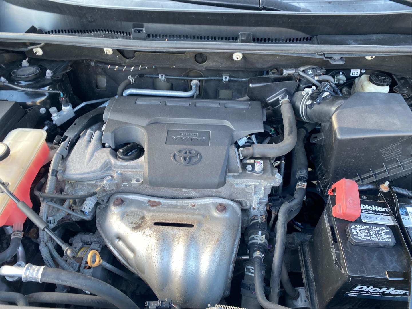 2018 BLACK TOYOTA RAV4 ADVENTURE (2T3RFREV5JW) with an 2.5L engine, Automatic transmission, located at 908 SE 14th Street, Des Moines, IA, 50317, (515) 281-0330, 41.580303, -93.597046- Photo#10