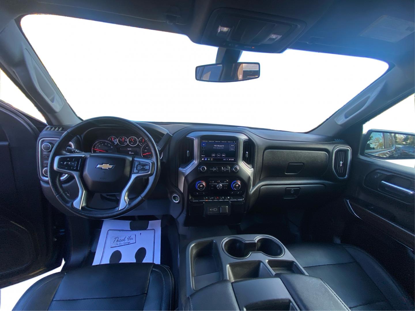 2019 BLUE CHEVROLET SILVERADO 1500 LT (1GCRYDED1KZ) with an 5.3L engine, Automatic transmission, located at 908 SE 14th Street, Des Moines, IA, 50317, (515) 281-0330, 41.580303, -93.597046- Photo#21